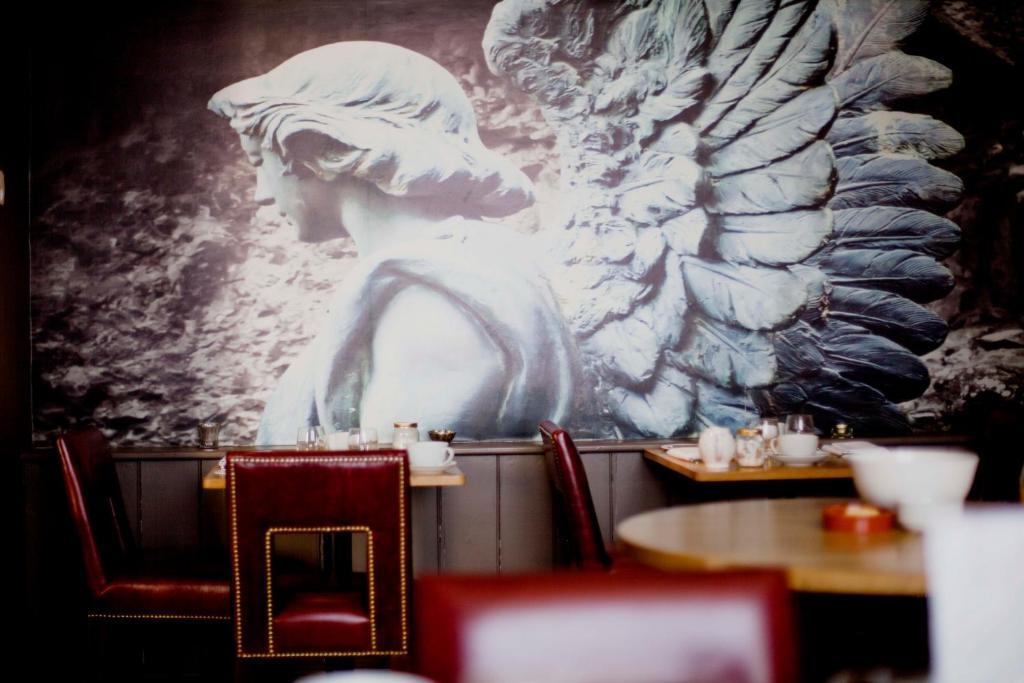 The Archangel,Restaurant & Bar With Rooms Frome Exteriér fotografie